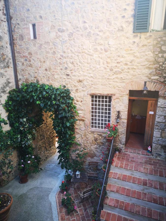 Bed and Breakfast Antico Borgo Di Torri Sovicille Exteriér fotografie