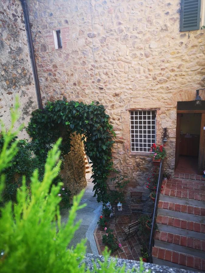Bed and Breakfast Antico Borgo Di Torri Sovicille Exteriér fotografie