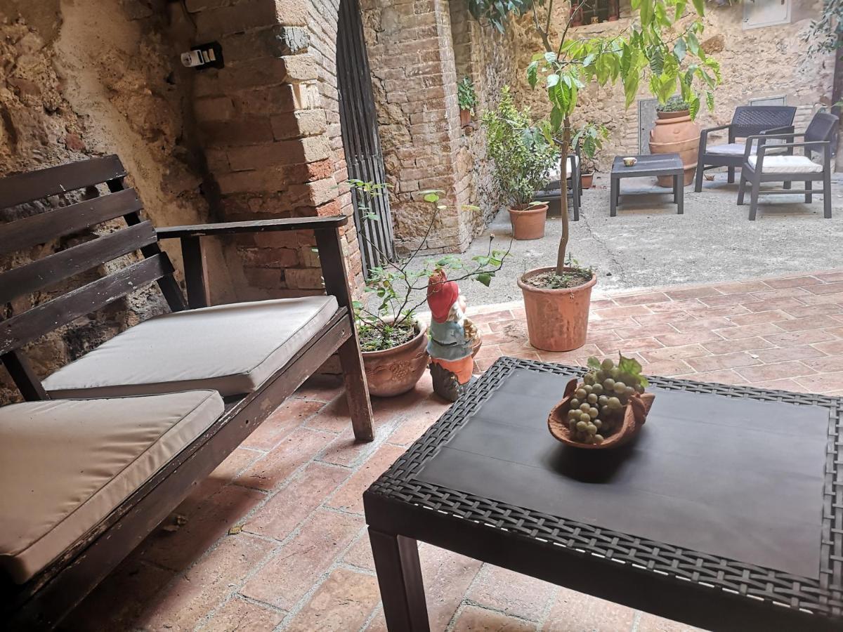 Bed and Breakfast Antico Borgo Di Torri Sovicille Exteriér fotografie