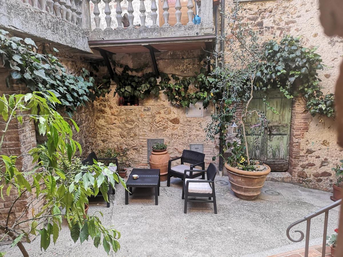 Bed and Breakfast Antico Borgo Di Torri Sovicille Exteriér fotografie