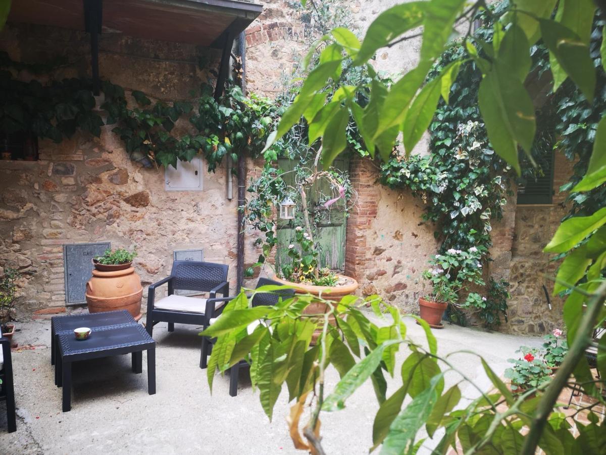 Bed and Breakfast Antico Borgo Di Torri Sovicille Exteriér fotografie