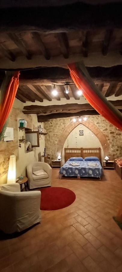 Bed and Breakfast Antico Borgo Di Torri Sovicille Pokoj fotografie